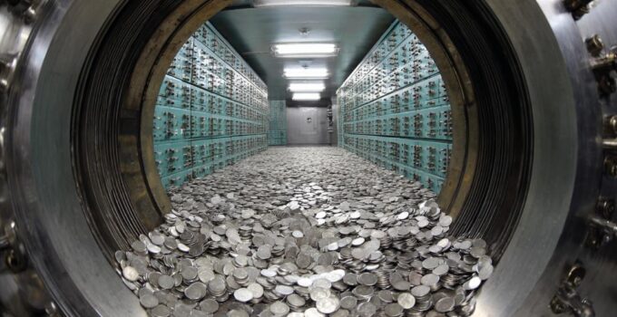 Buying Silver Coins in Bulk (2026 Guide)